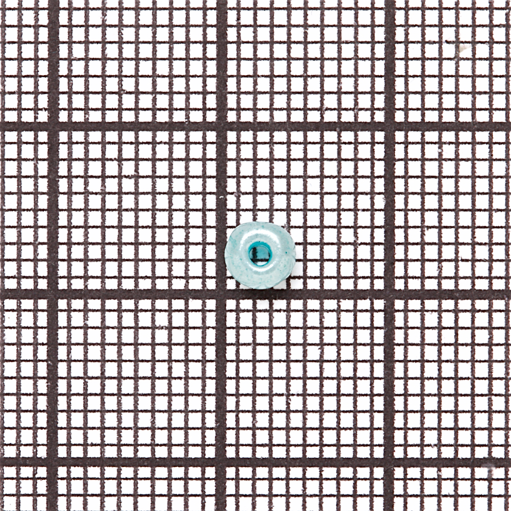Бисер круглый крупный 6 (3,6 мм) голубой перламутровый 9468
