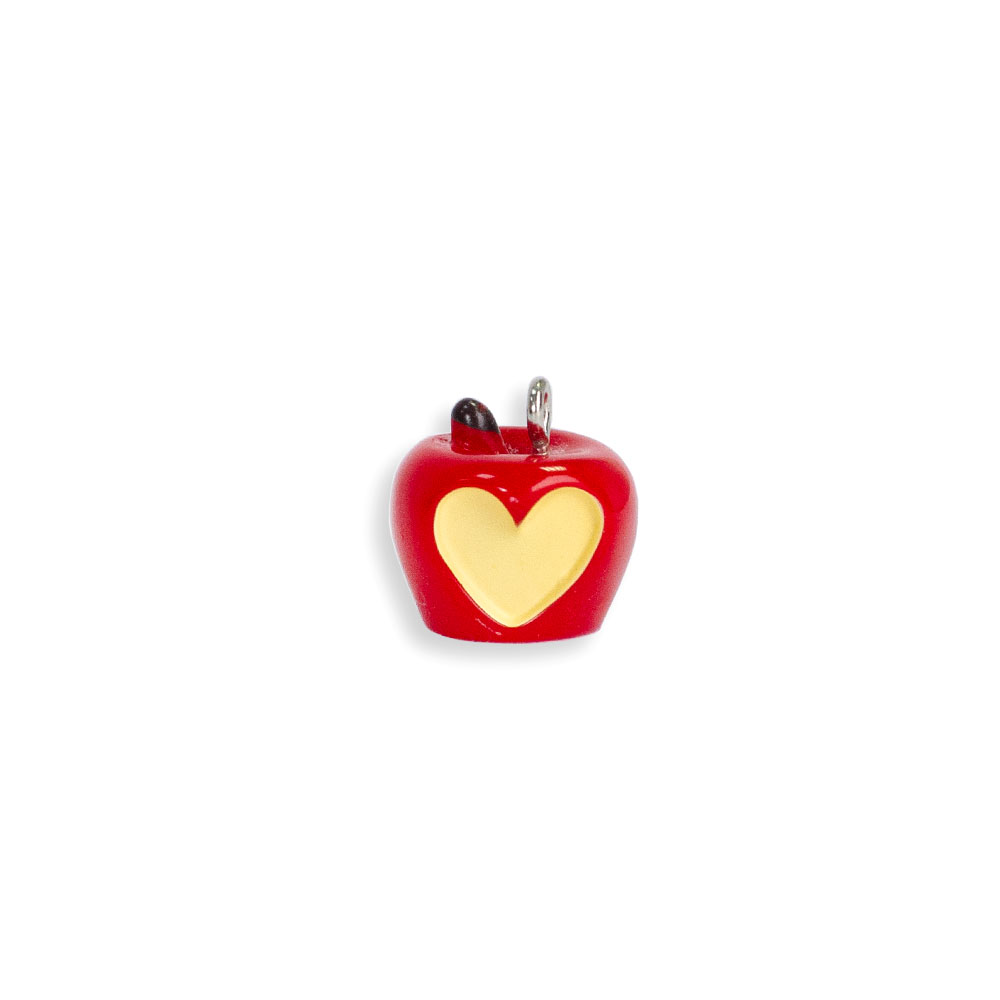 Підвіска із полімерної глини Яблуко з серцем