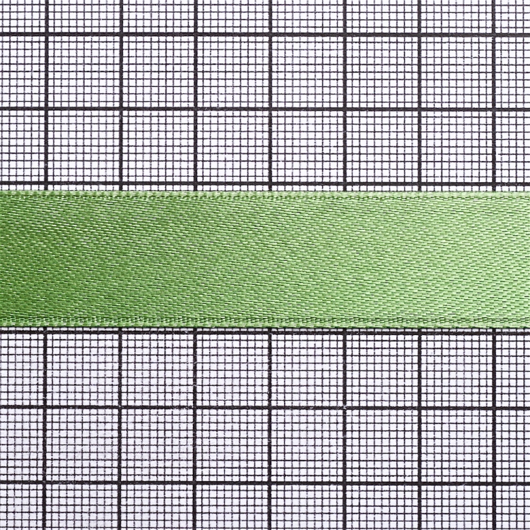 Стрічка атласна 20 мм зелена світла
