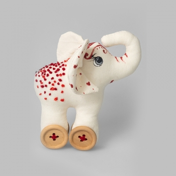Текстильная кукла с красным бантом и слоненком (ручная работа)