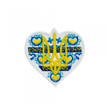 Тканевая нашивка Вышиванка с гербом в форме сердца