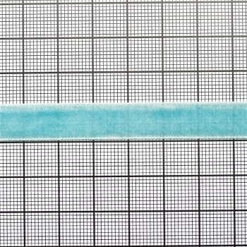 Стрічка оксамитова 10 мм блакитна 1 метр